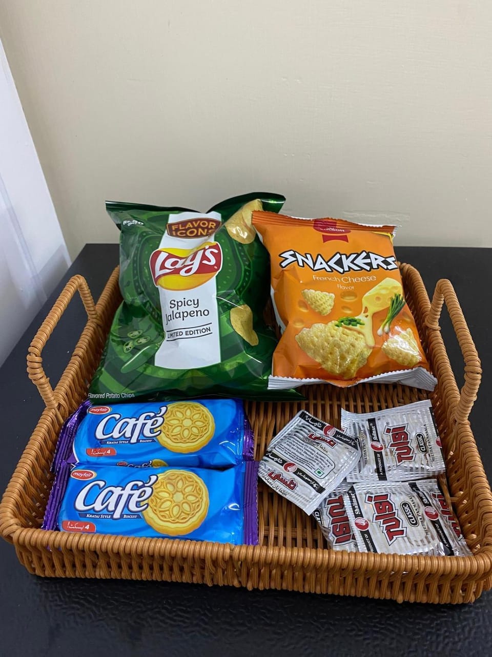 Food and drinks, Food