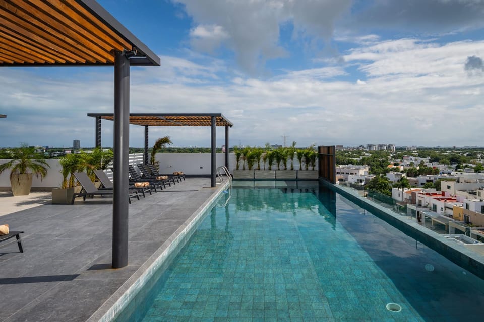 Balcony/Terrace, Swimming pool