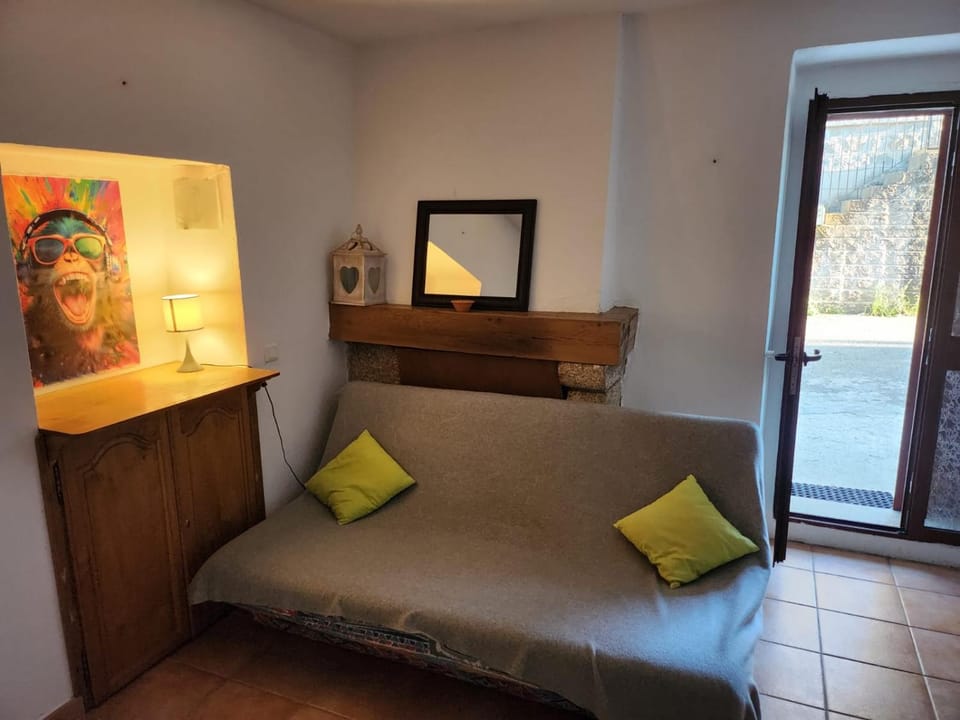 Deux pièces tout confort Monacia d'Aullène Apartment in Corsica