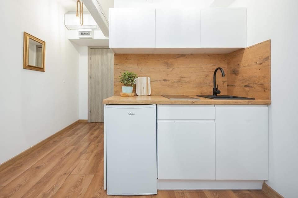 Studio na poddaszu blisko dworca klimatyzacja Apartment in Masovian Voivodeship