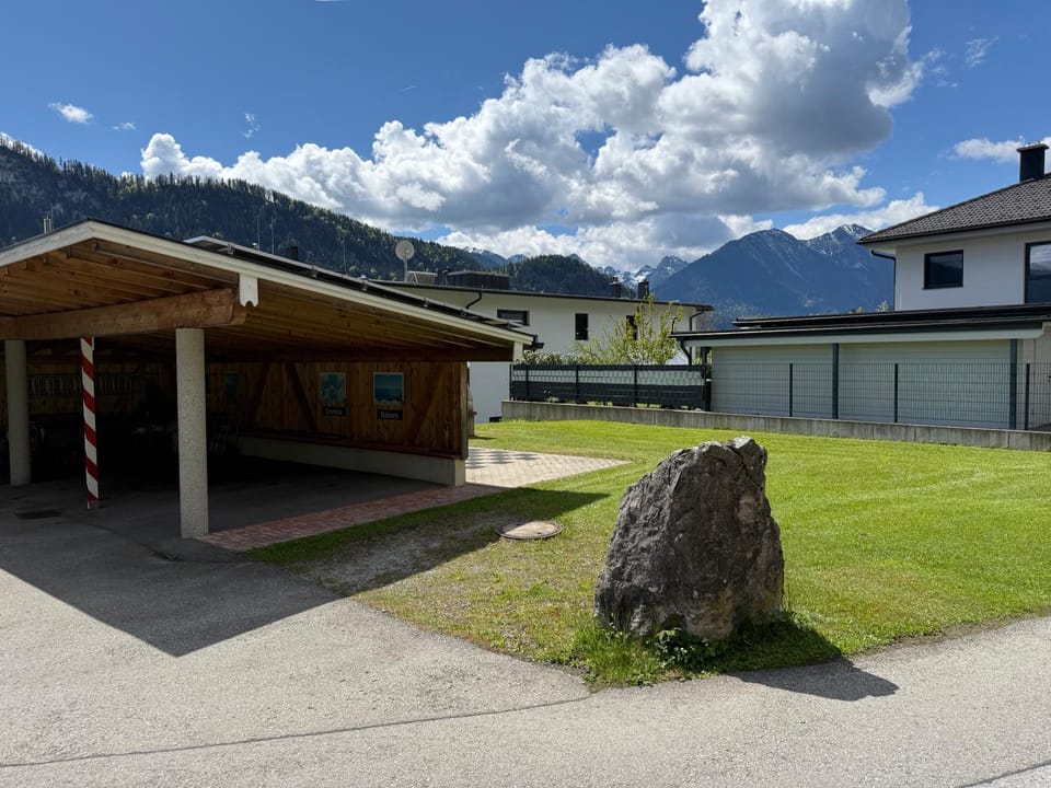 Natural landscape, Garden, Parking