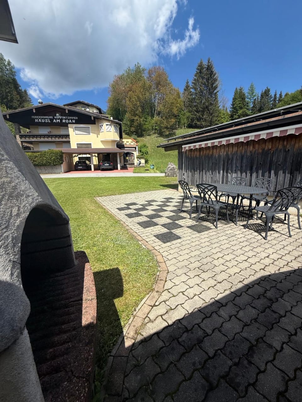 Property building, Spring, BBQ facilities, Garden, Seating area