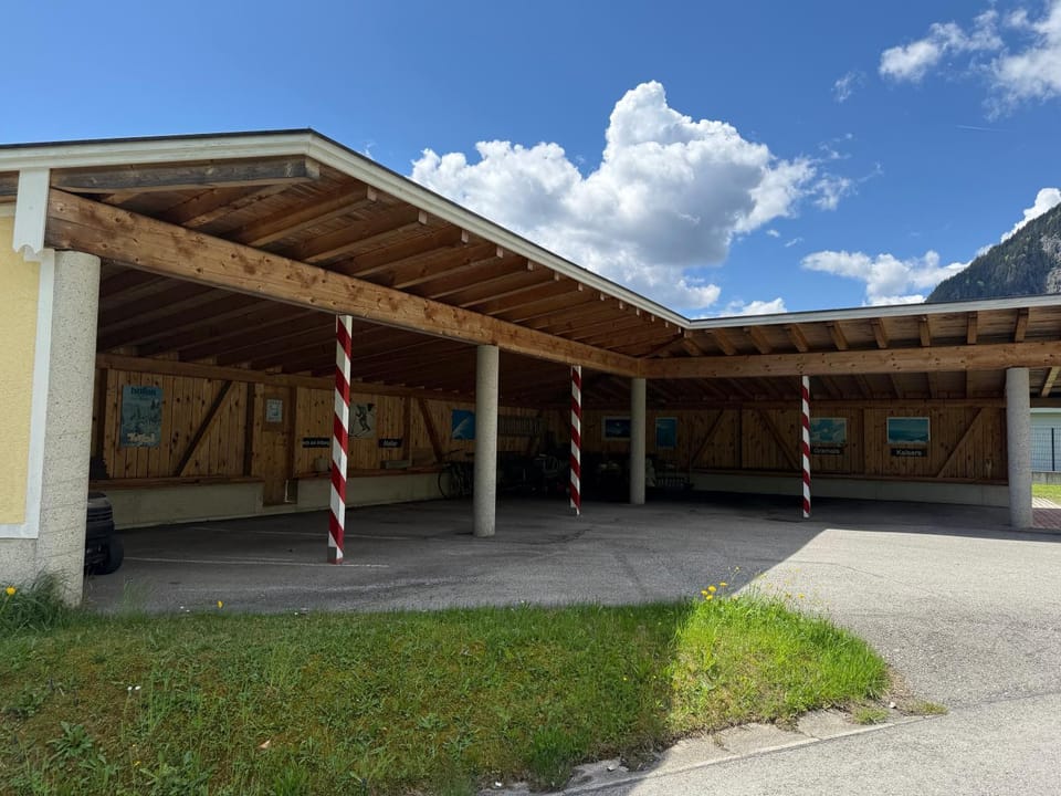 Property building, Parking