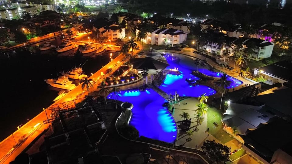 Night, Bird's eye view, Pool view