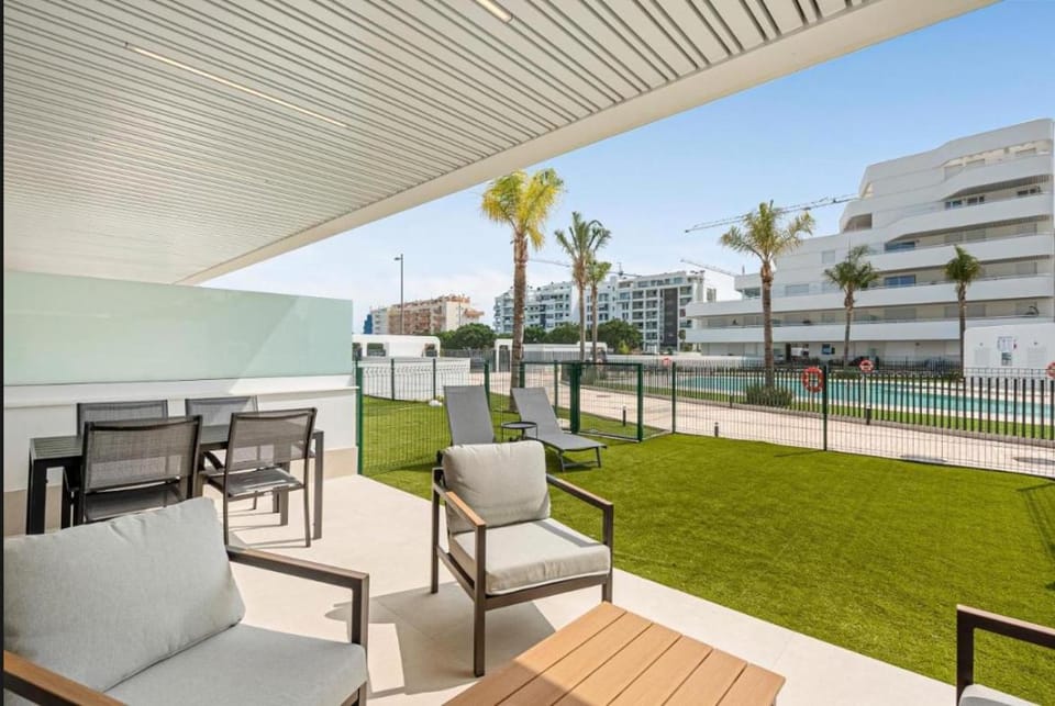 Horus Beach Paradise- Piscina y Gran Terraza con Jardín Apartment in Torre del Mar