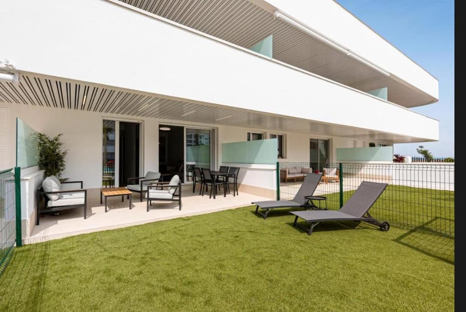 Horus Beach Paradise- Piscina y Gran Terraza con Jardín Apartment in Torre del Mar