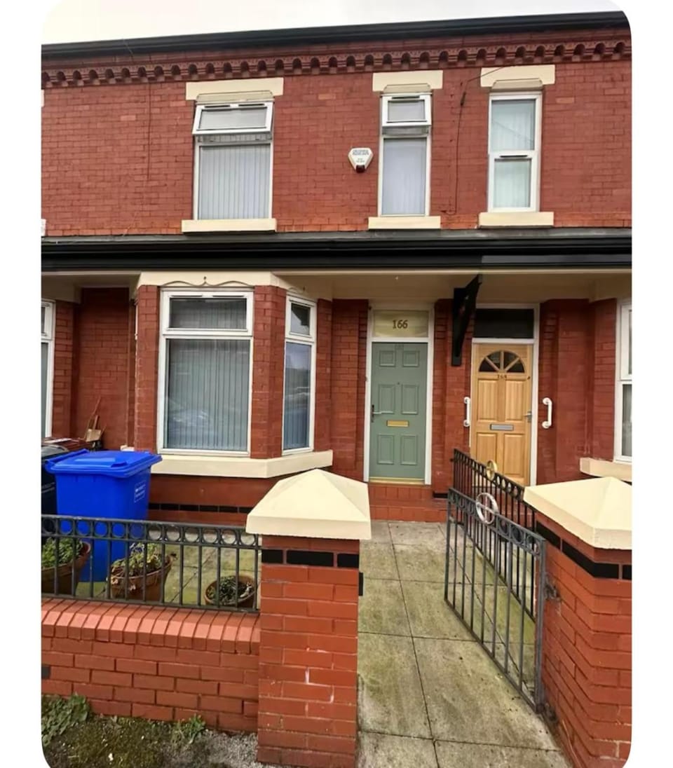 Rusholme Apartment in Manchester