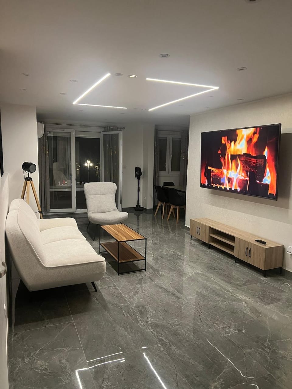 Communal lounge/ TV room