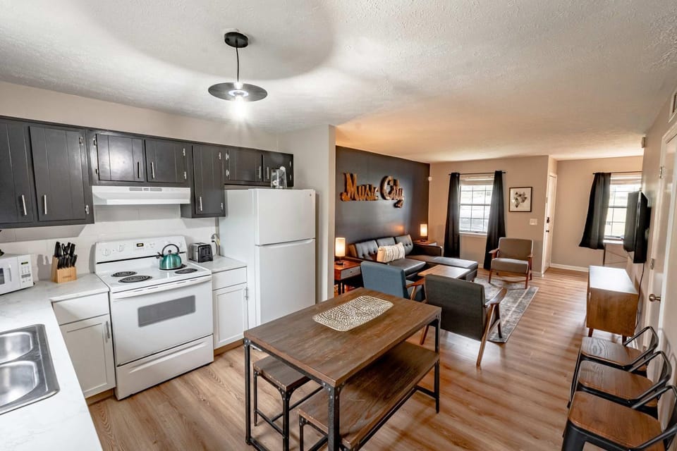 East Nashville Getaway - Walk to Parks Golf & Music Spots House in East Nashville