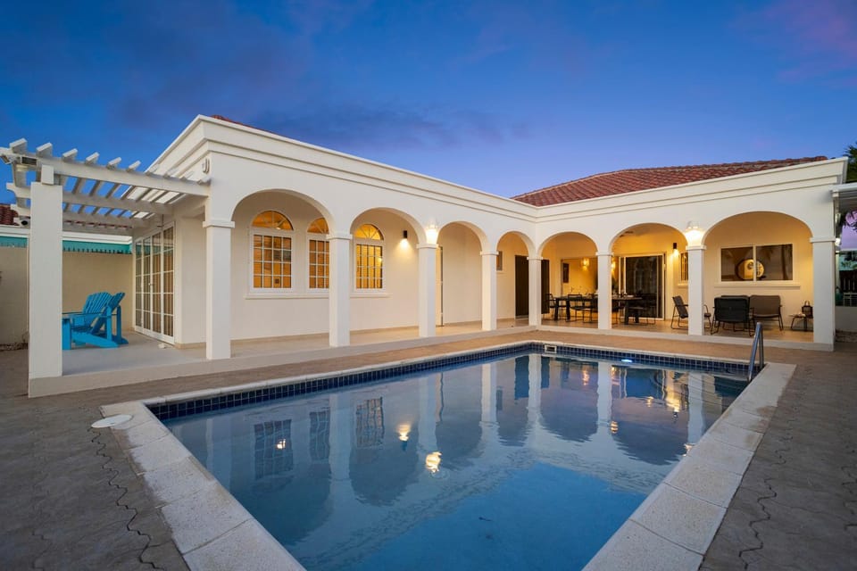 Property building, Pool view, Swimming pool