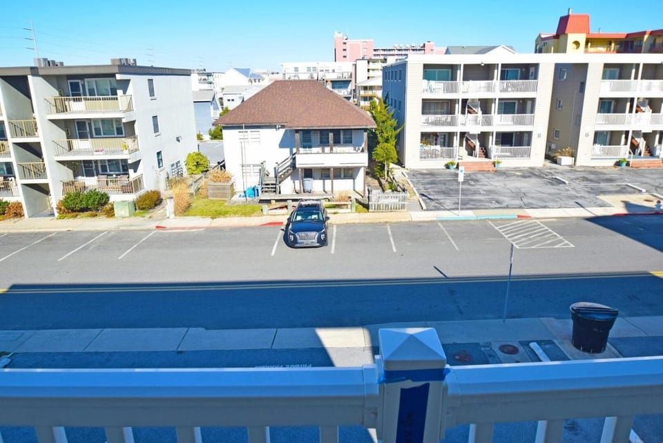 Sea Raider IV 303 condo Apartment in Ocean City
