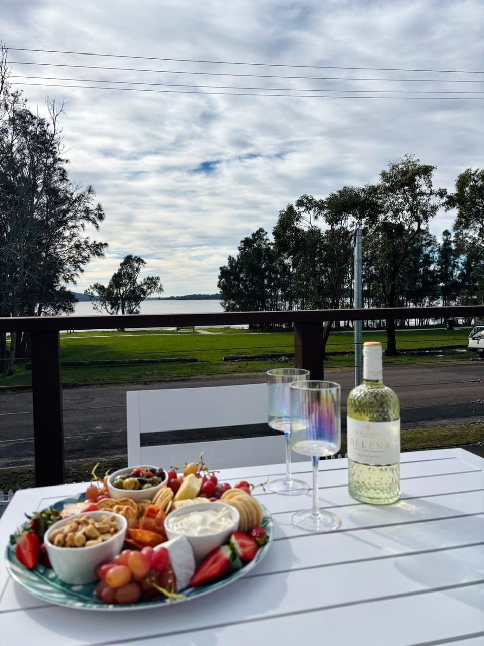 Day, View (from property/room), Balcony/Terrace, Food and drinks, Dining area