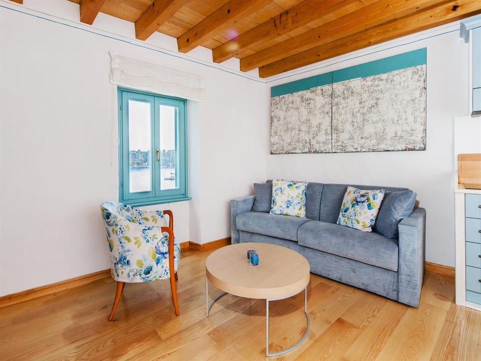 Living room, Sea view