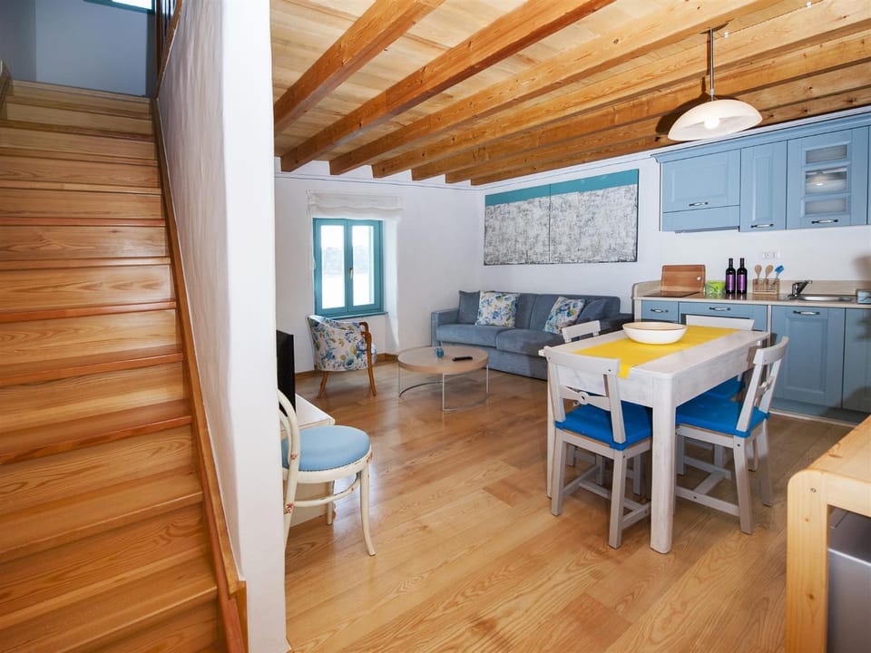 Kitchen or kitchenette, Living room, Dining area