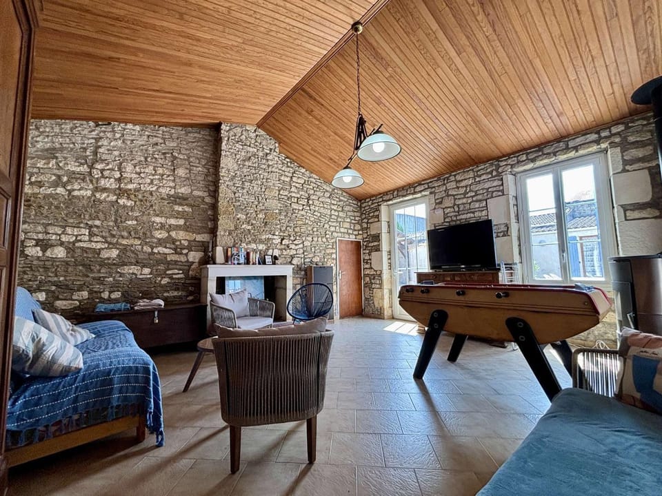 Charmante maison 3 pièces au cœur de Saint-Pierre-d'Oléron - FR-1-246A-349 House in Saint-Georges-d'Oléron