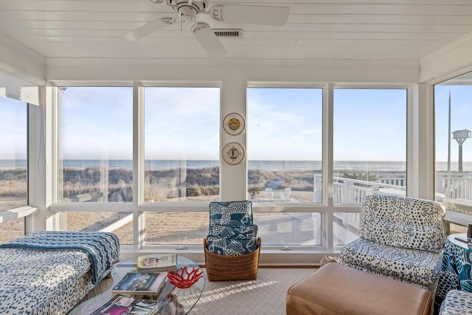 Taylor Cottage House in Atlantic Beach