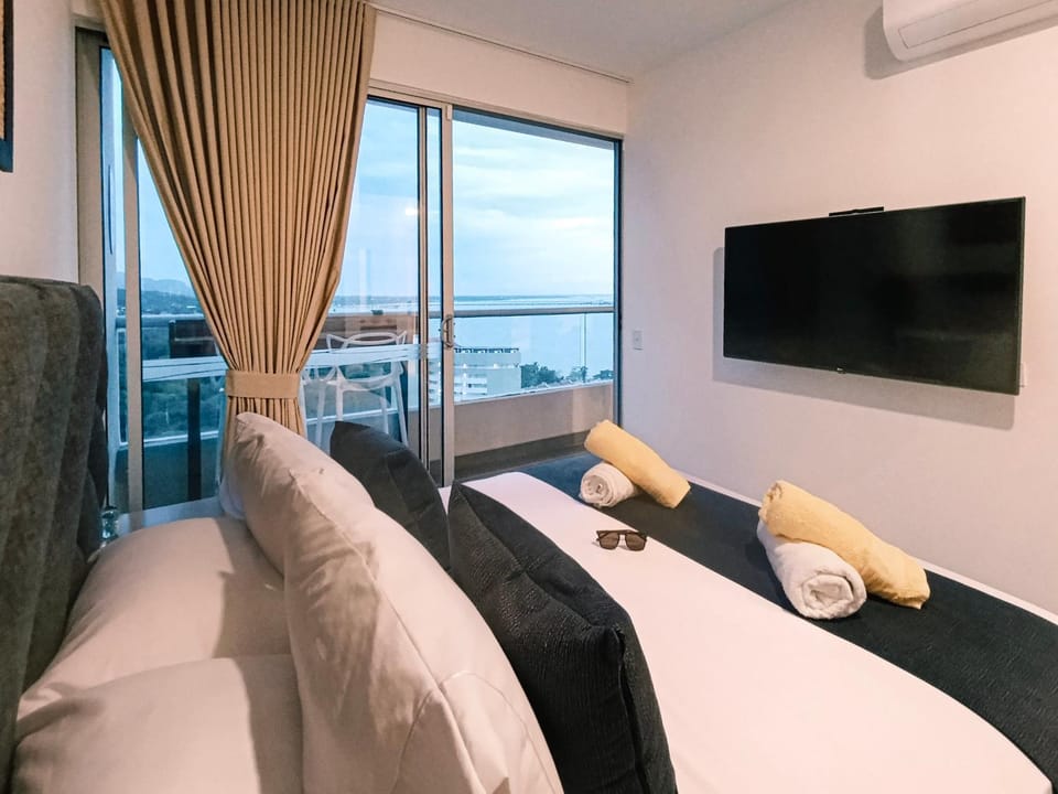 View (from property/room), Other, Decorative detail, Sea view, furniture, air conditioner