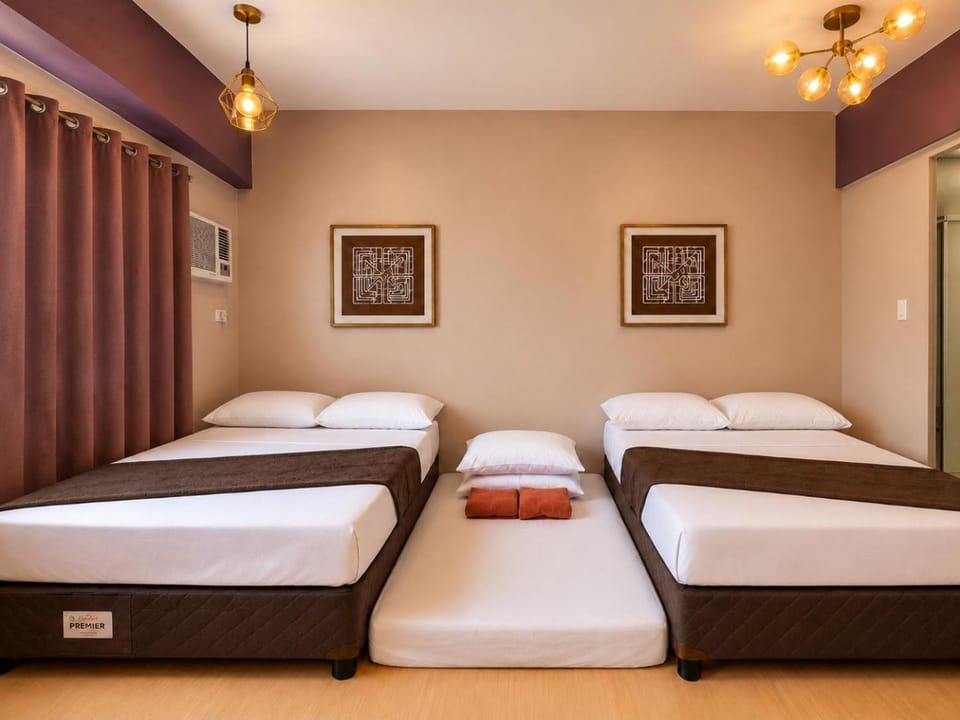 Deluxe Twin Bed at Sunvida Tower across SM CITY Apartment in Lapu-Lapu City