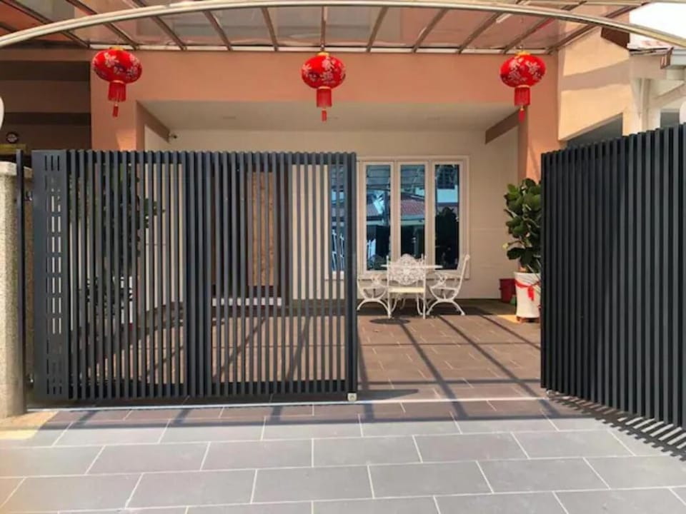 M54 House w electrical piano,9min Pavilion 2 House in Federal Territory of Kuala Lumpur