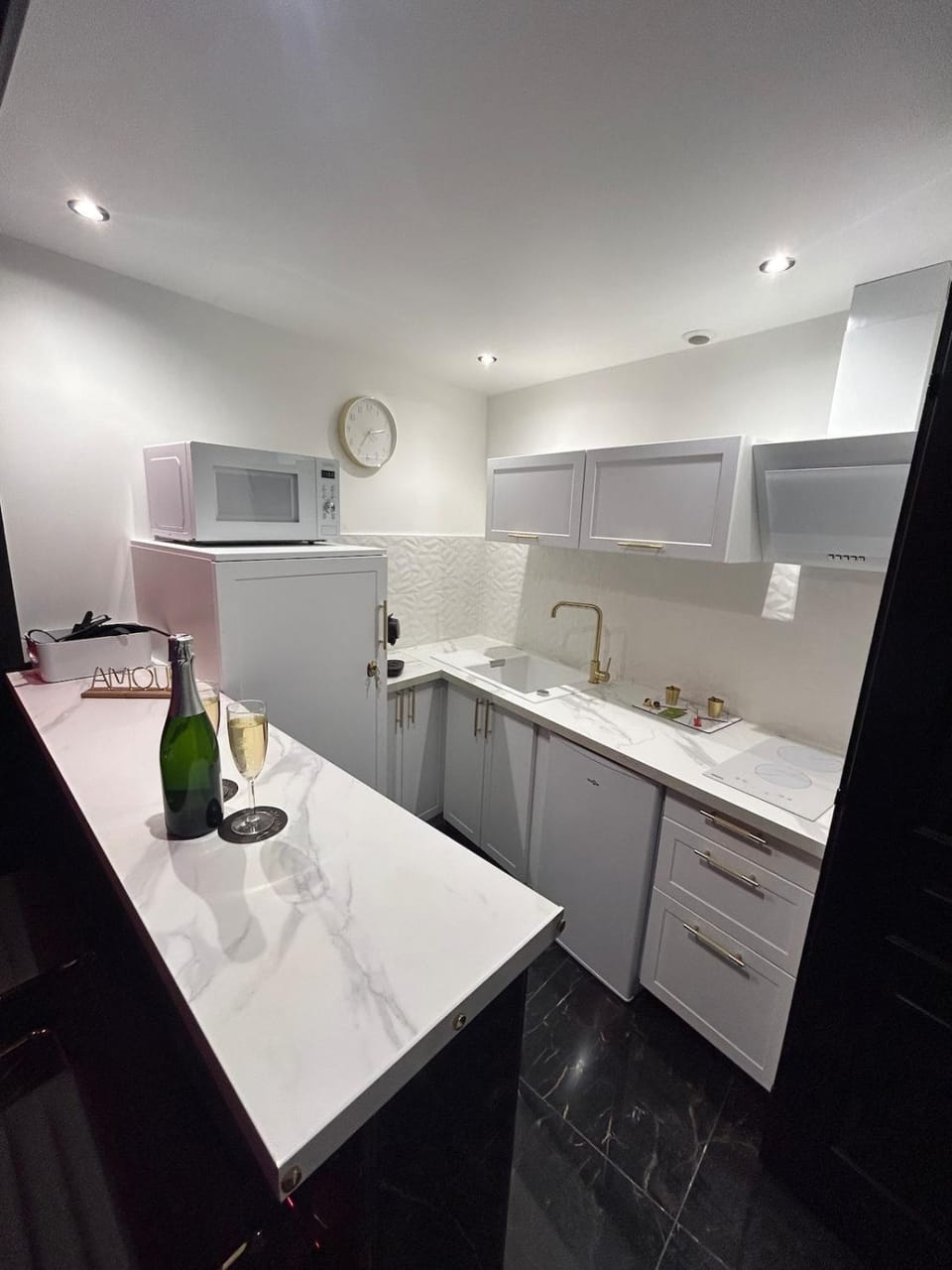 Love Room, La Parenthèse Toulon Villa in Toulon