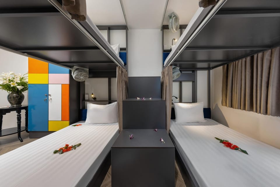 bunk bed