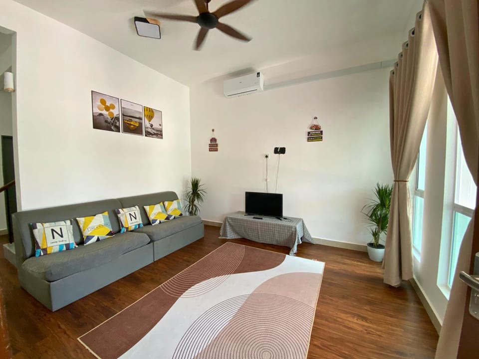 Living room, air conditioner