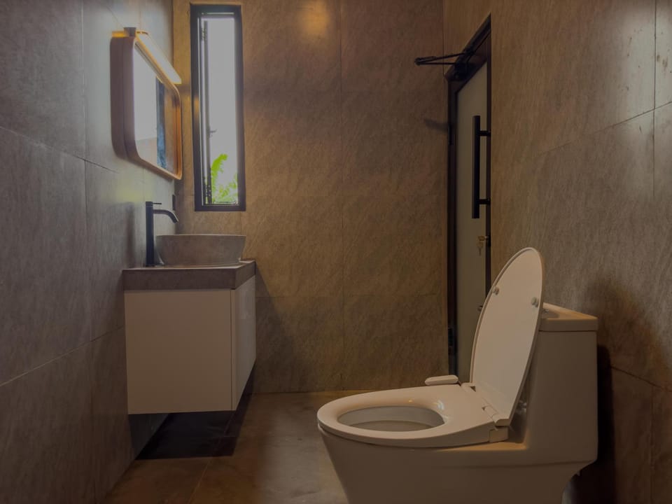 Toilet, Bathroom