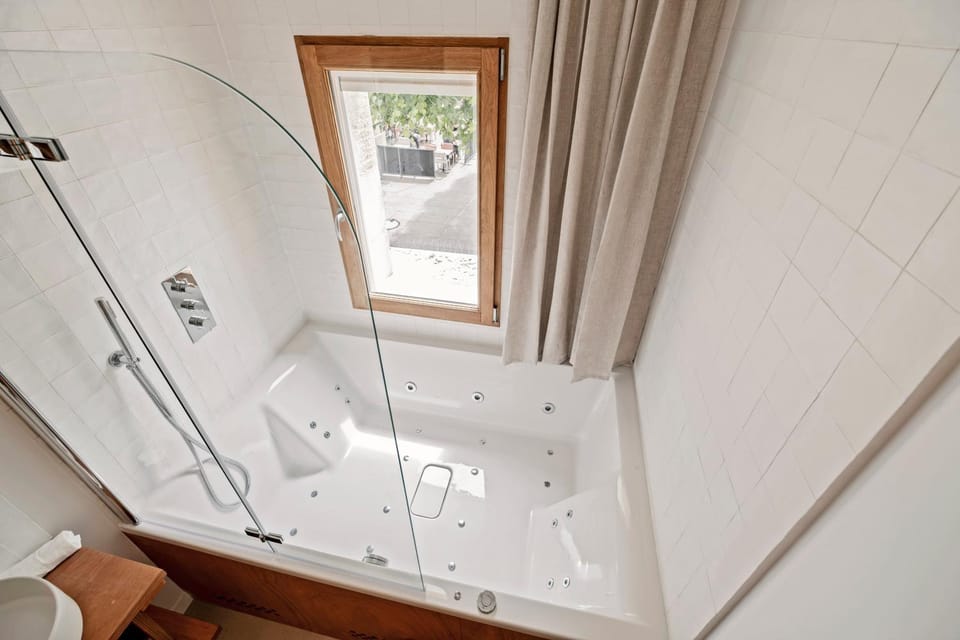 Shower, Bathroom, Bath, towels