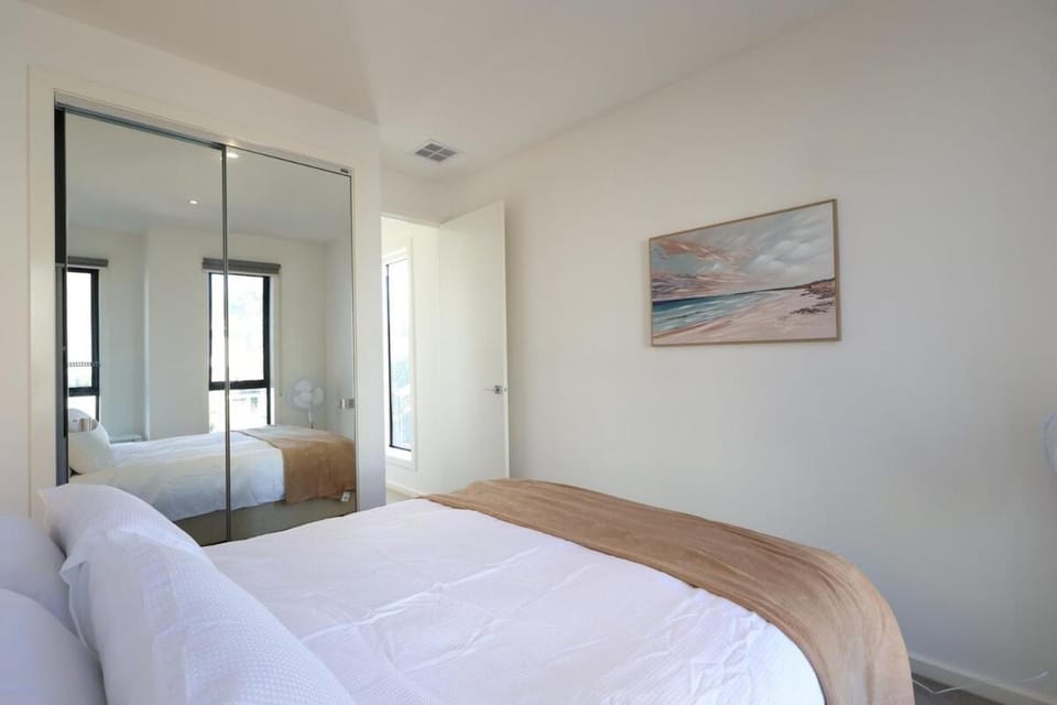 Cheltenham Southland Family Retreat Entire 3BR Endless Golfclubs and Beaches House in Cheltenham