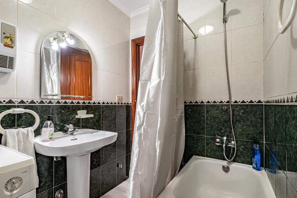 Bathroom, Living room