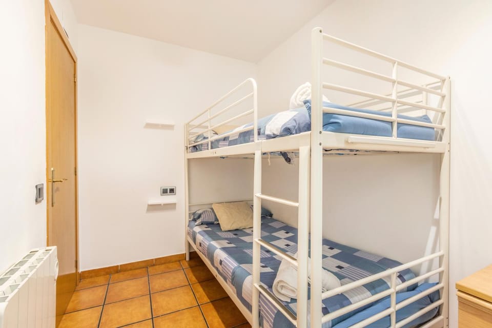 Property building, Living room, Bedroom