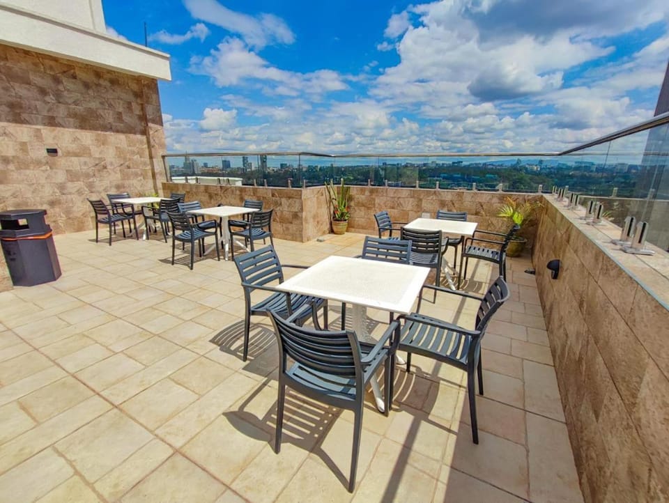 Patio, Balcony/Terrace, Seating area
