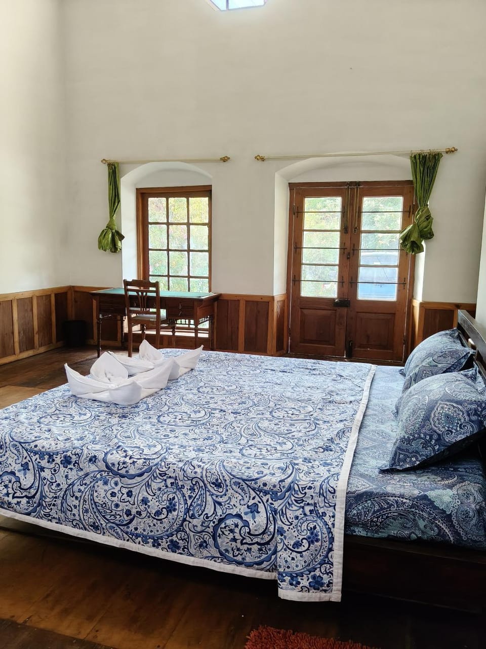 Bungalow in Quiet Central Location Bed and Breakfast in Ooty