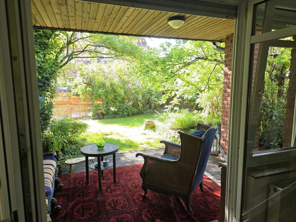 Balcony/Terrace, Seating area, Garden view