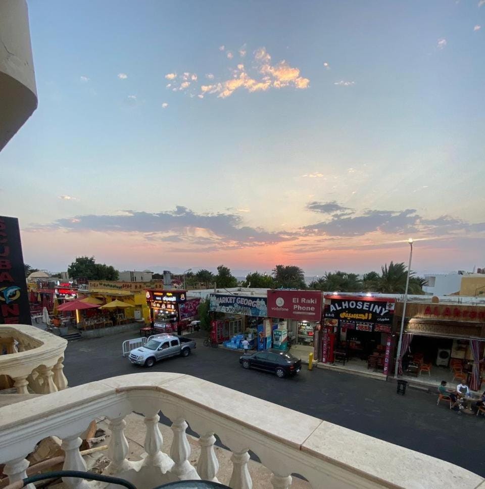 Natural landscape, Sea view, Street view