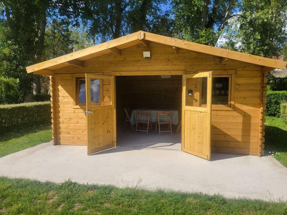 Cozy Wooden Chalet in Abilly, France Bed and Breakfast in Centre-Val de Loire