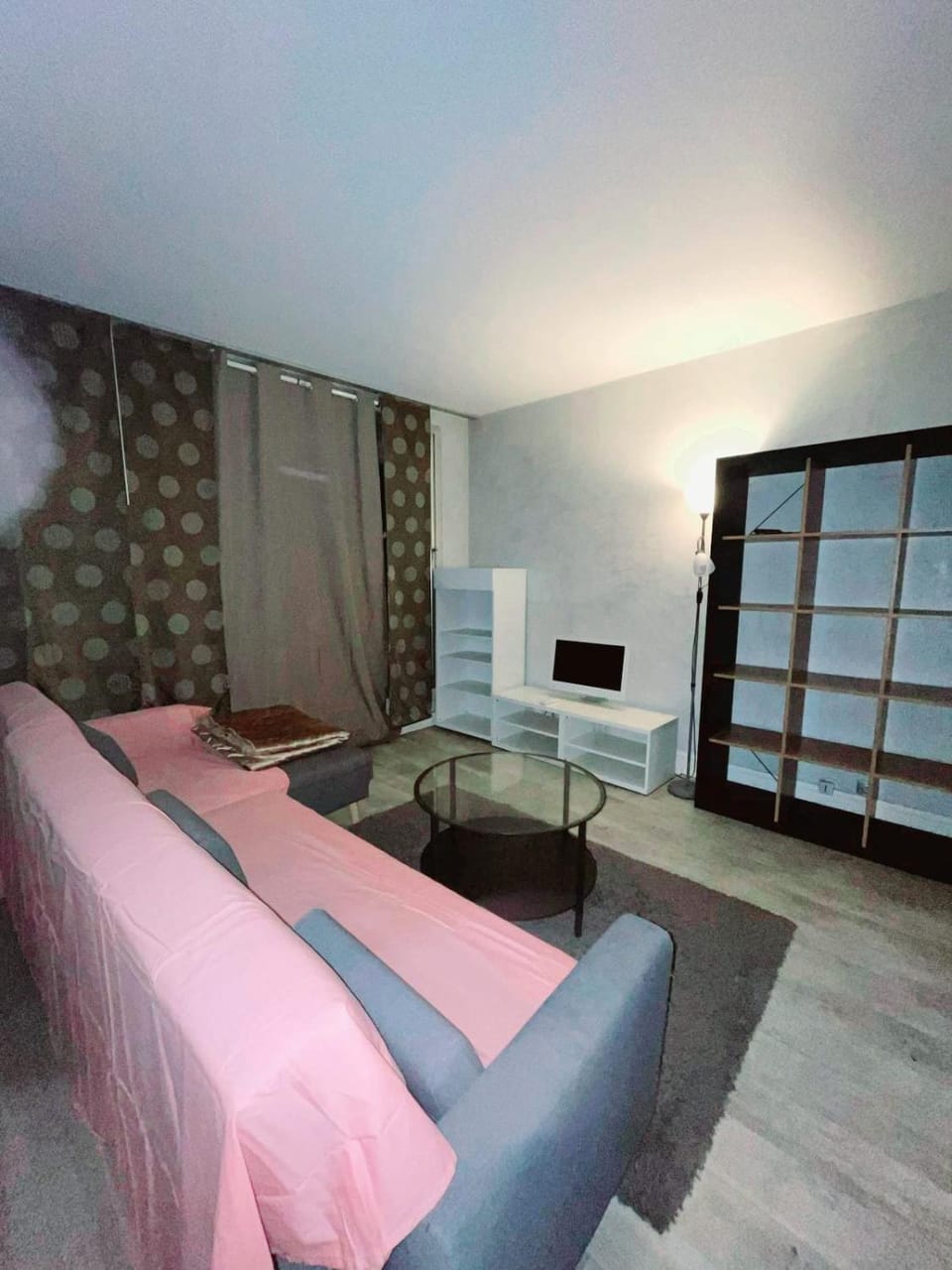 Floor sixteen Apartment in Puteaux