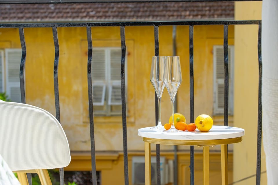 Balcony/Terrace, Dining area