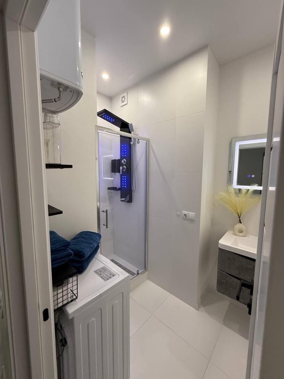 VIP Arcadia apartment Blue Whale Apartment in Odessa
