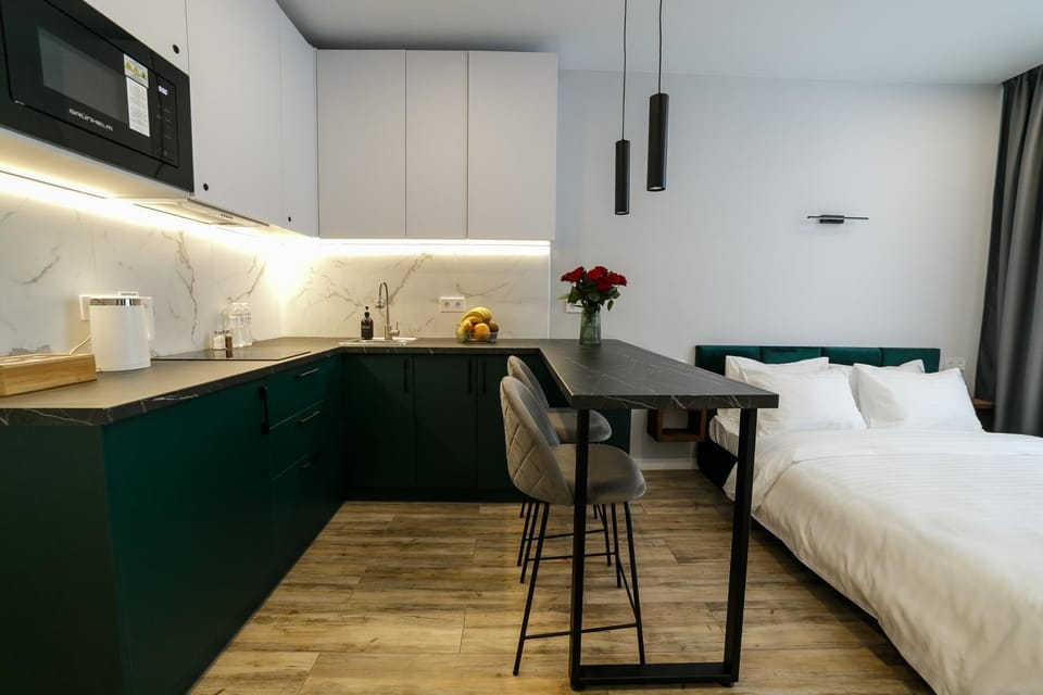 Kitchen or kitchenette