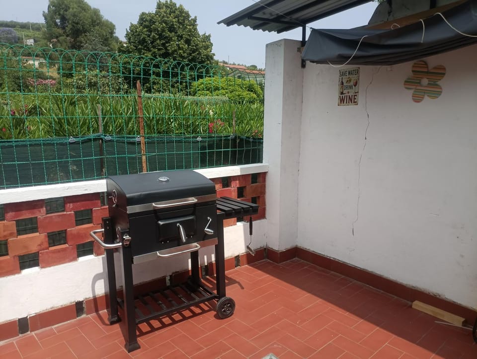 BBQ facilities, Balcony/Terrace