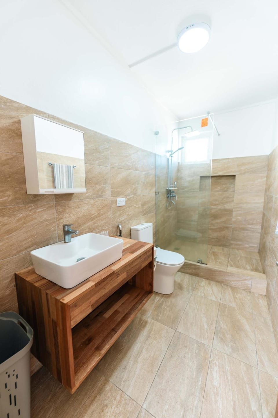 1 Bedroom Studio 10mins Walk to Beach - VA4 House in Grand Baie