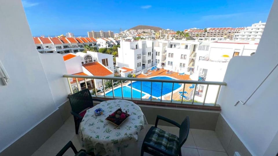 View (from property/room), Balcony/Terrace