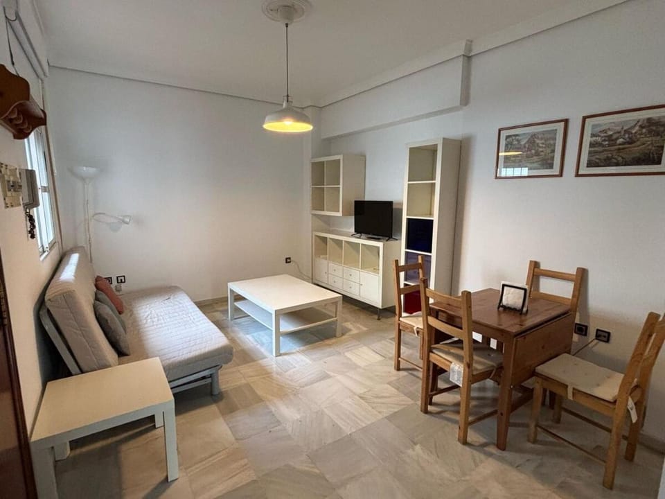 Pureza Central Suite Apartment in Seville