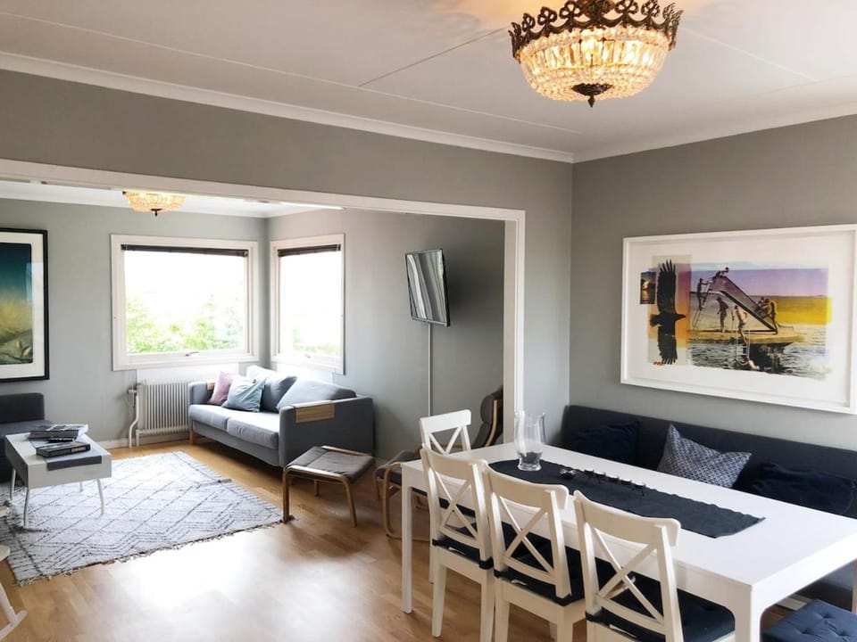 West coast villa with stunning ocean view ! Villa in Västra Götaland County