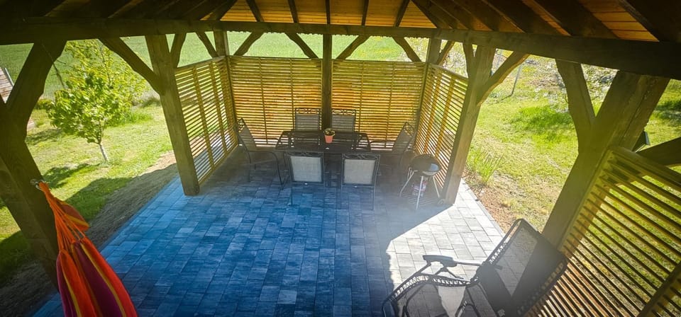 Garden, Seating area