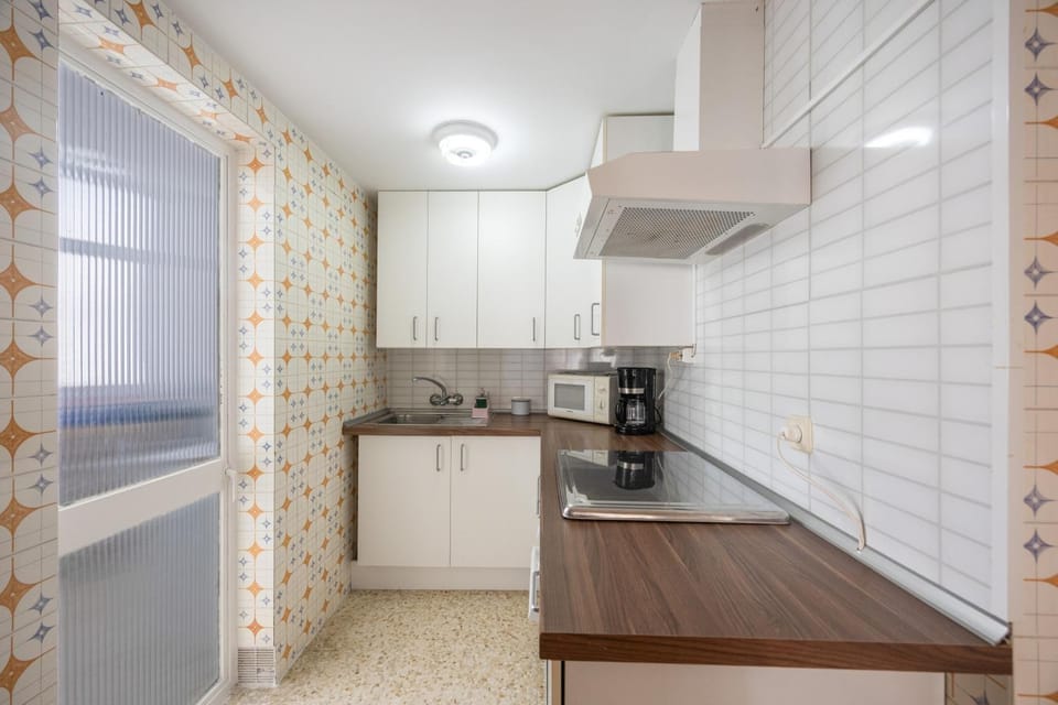 Kitchen or kitchenette, Living room