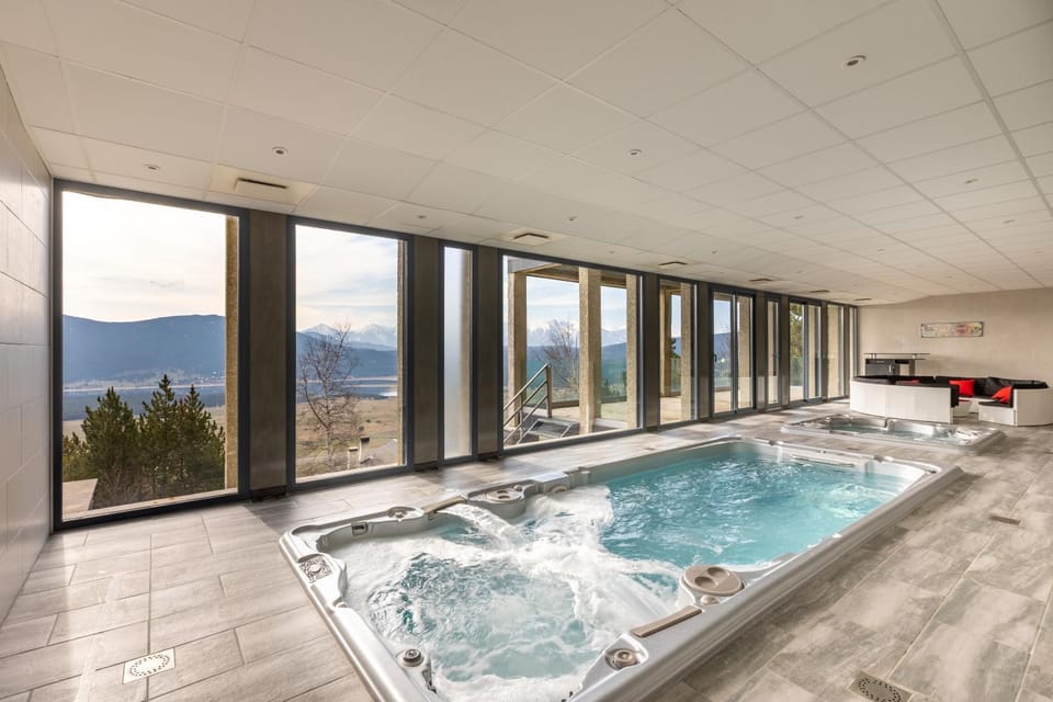 Hot Tub, Spa and wellness centre/facilities