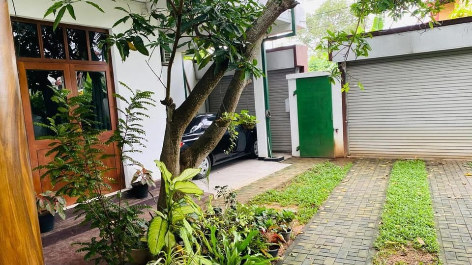 catherine villa House in Western Province
