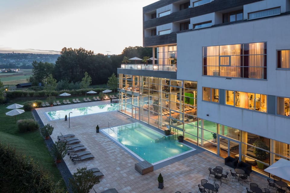 Property building, Natural landscape, Pool view, Swimming pool